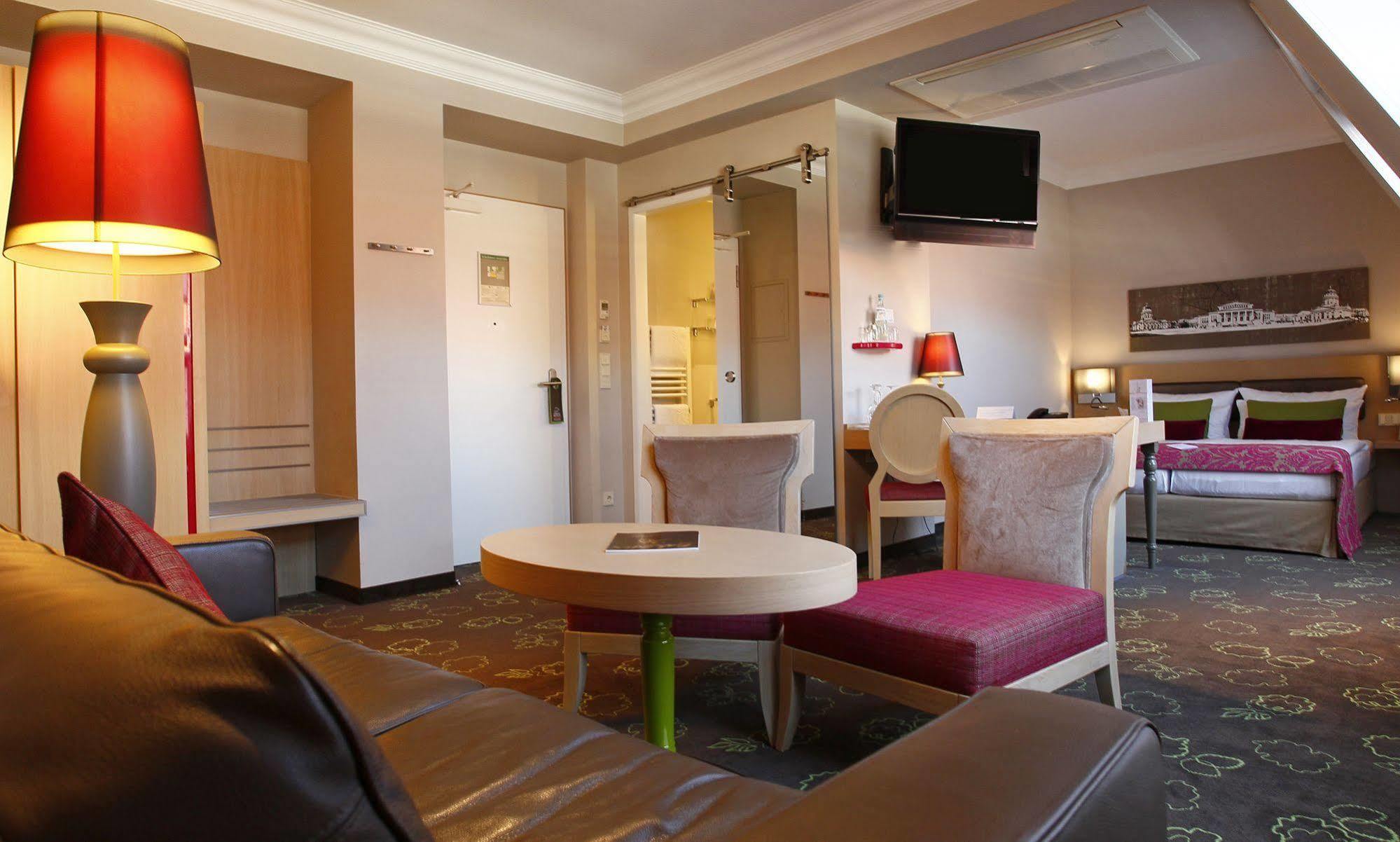 Hotel Gendarm Nouveau Berlijn Buitenkant foto